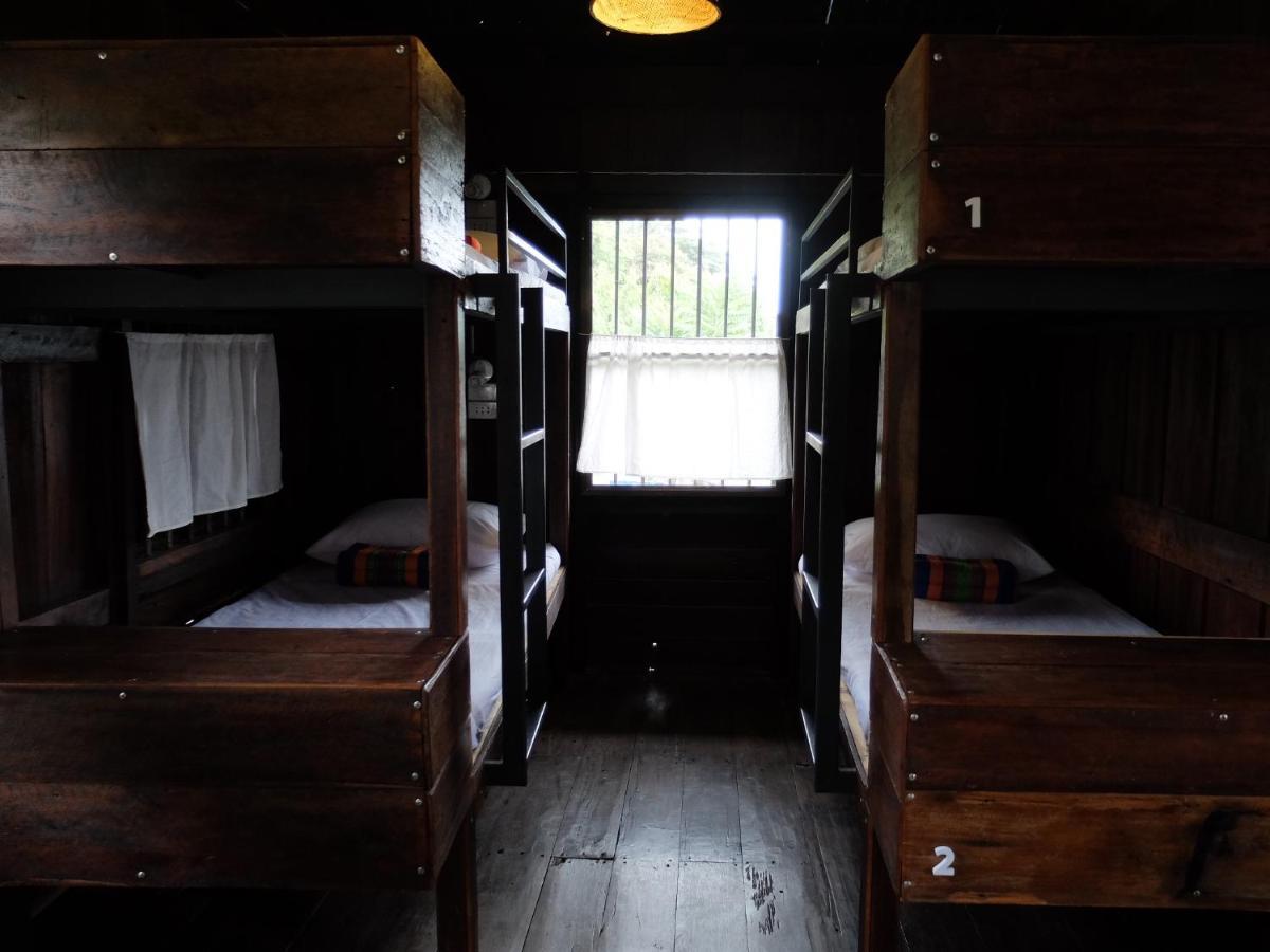 Iamwarin Mini Hostel Warin Chamrap Dış mekan fotoğraf