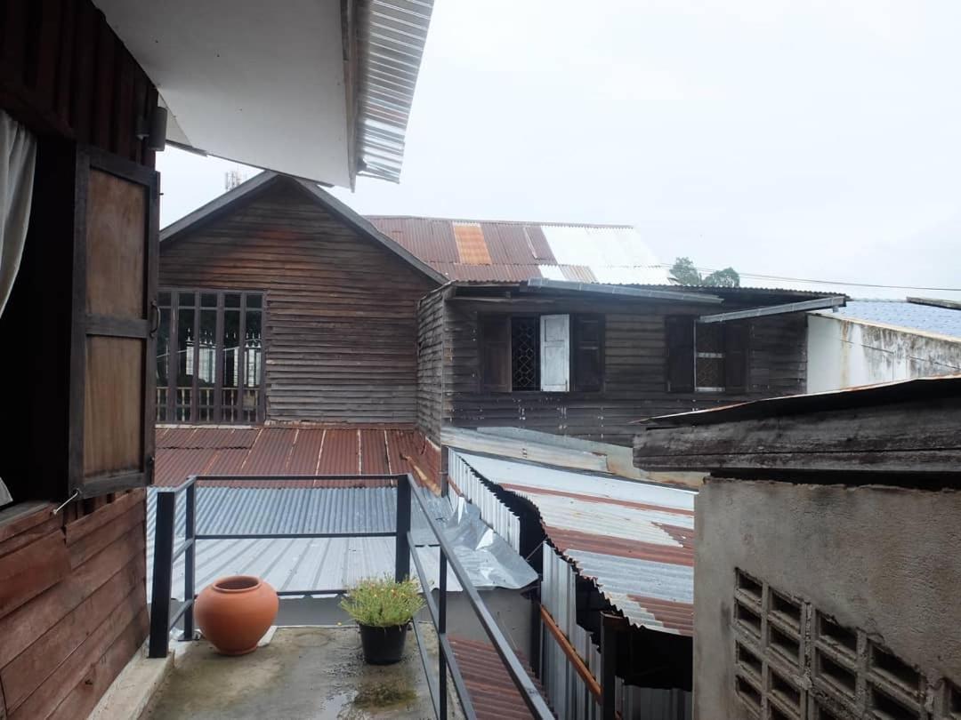 Iamwarin Mini Hostel Warin Chamrap Dış mekan fotoğraf