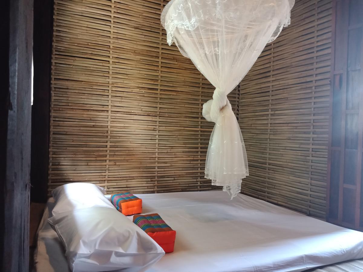 Iamwarin Mini Hostel Warin Chamrap Dış mekan fotoğraf